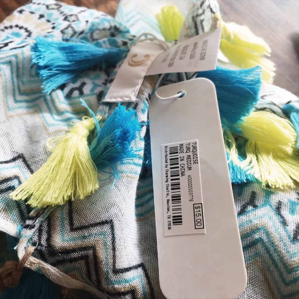 Charming Charlie Tassel Scarf White NWT Boho - Picture 6 of 6